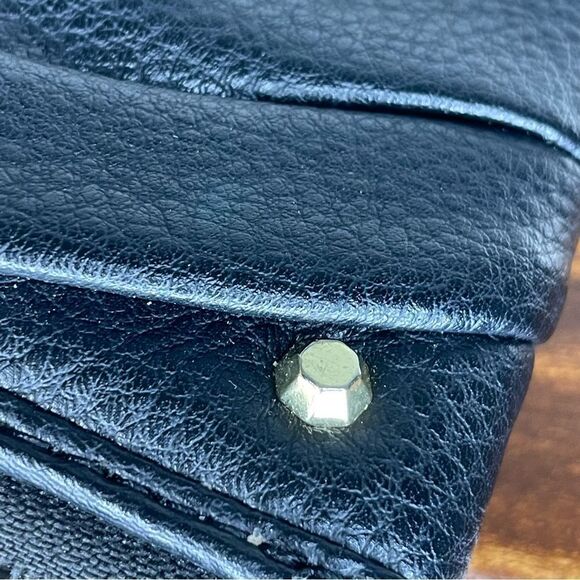 Juicy Couture Black Wallet With Card ID and Money Slots - Picture 10 of 13